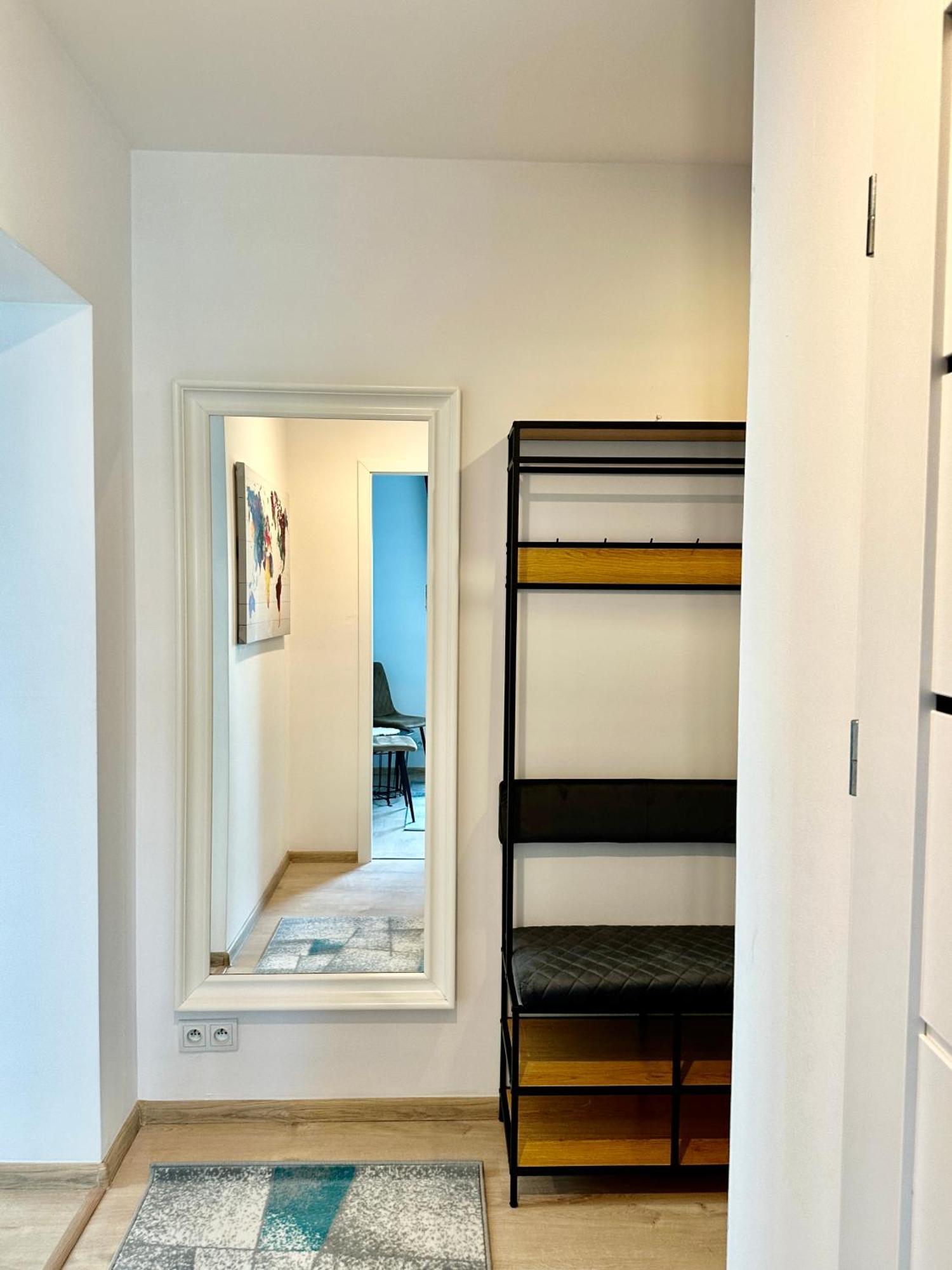 Apartamenty 1 Maja 94 カトヴィツェ エクステリア 写真