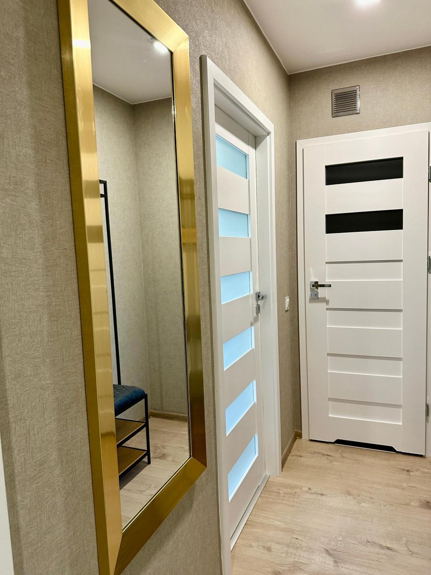Apartamenty 1 Maja 94 カトヴィツェ エクステリア 写真