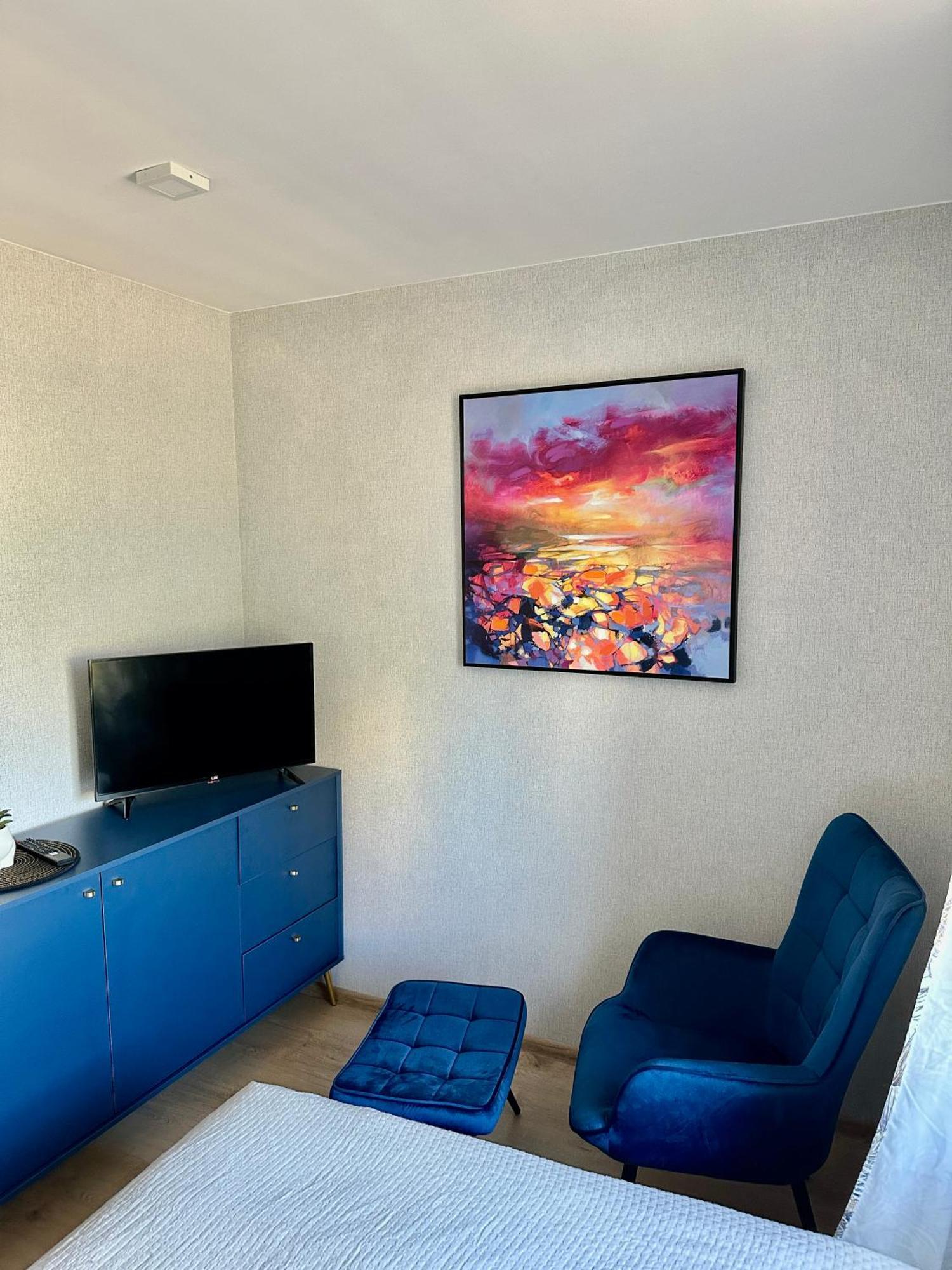 Apartamenty 1 Maja 94 カトヴィツェ エクステリア 写真