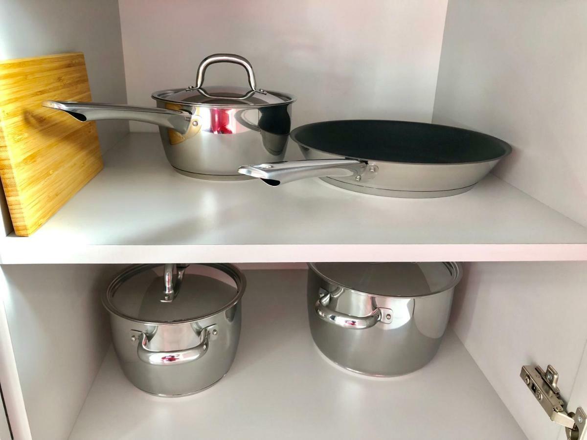 Apartamenty 1 Maja 94 カトヴィツェ エクステリア 写真
