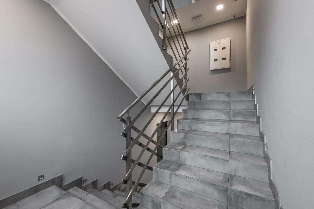 Apartamenty 1 Maja 94 カトヴィツェ エクステリア 写真